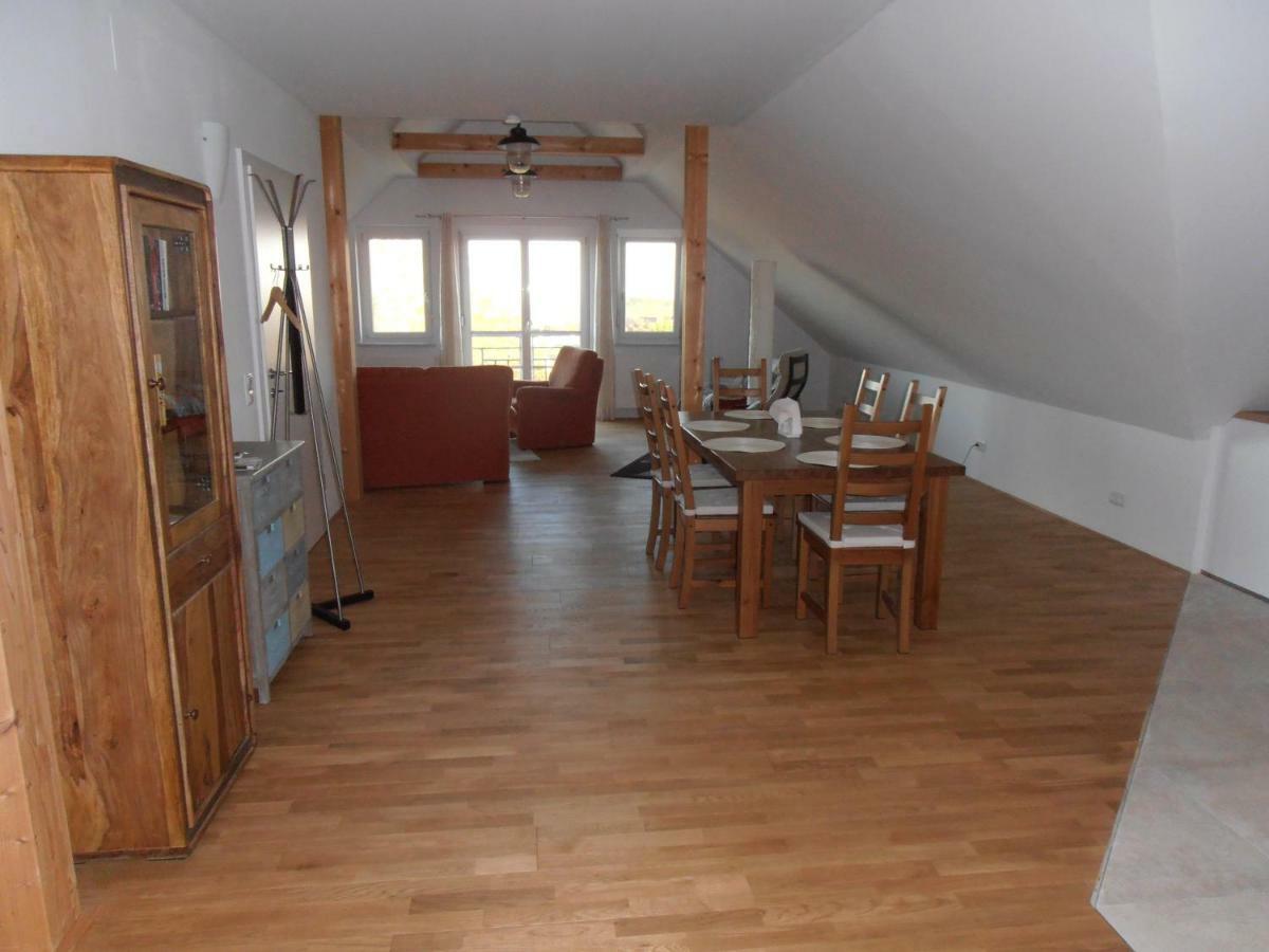 Ferienwohnung Am Kirchberg Jois Exterior foto